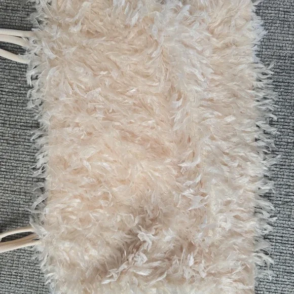 The Buckle Willow & Root Women's Small Faux Feathers‎ Strappy Crop Tank.E156 - Picture 2 of 10